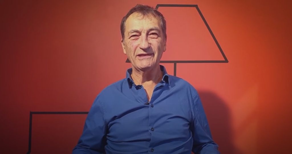 Image de remplacement pour la vidéo : <p>En images</p>

